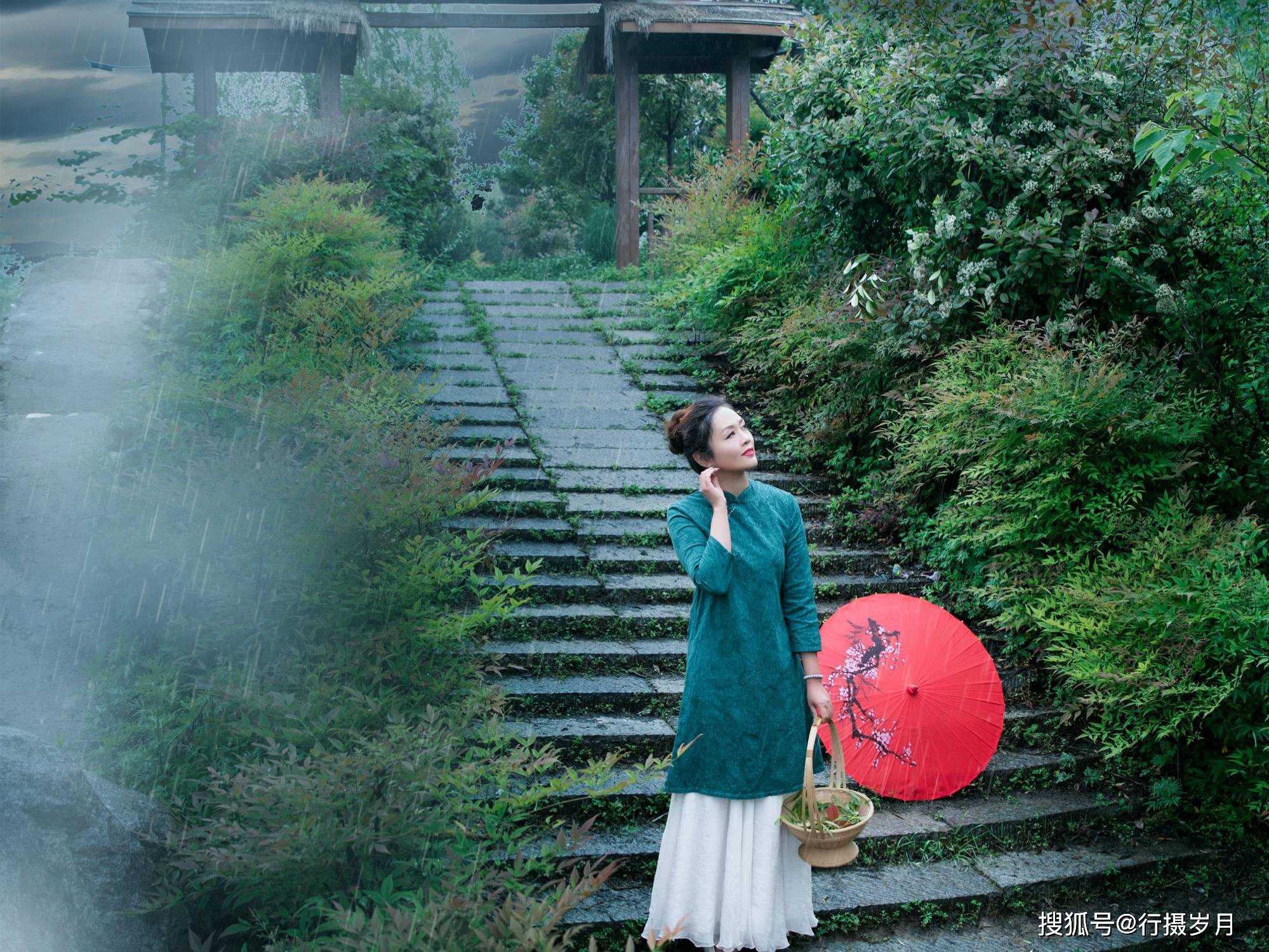 梦中刮风下雨作何解释，也是记忆在梦中的再现